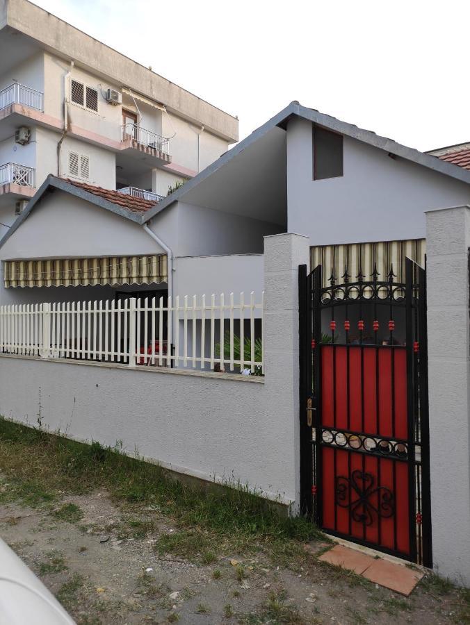 Klea Holiday home Velipoje